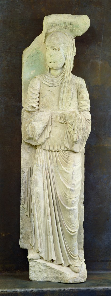 Női figura (mészkő) alkotó: French School
