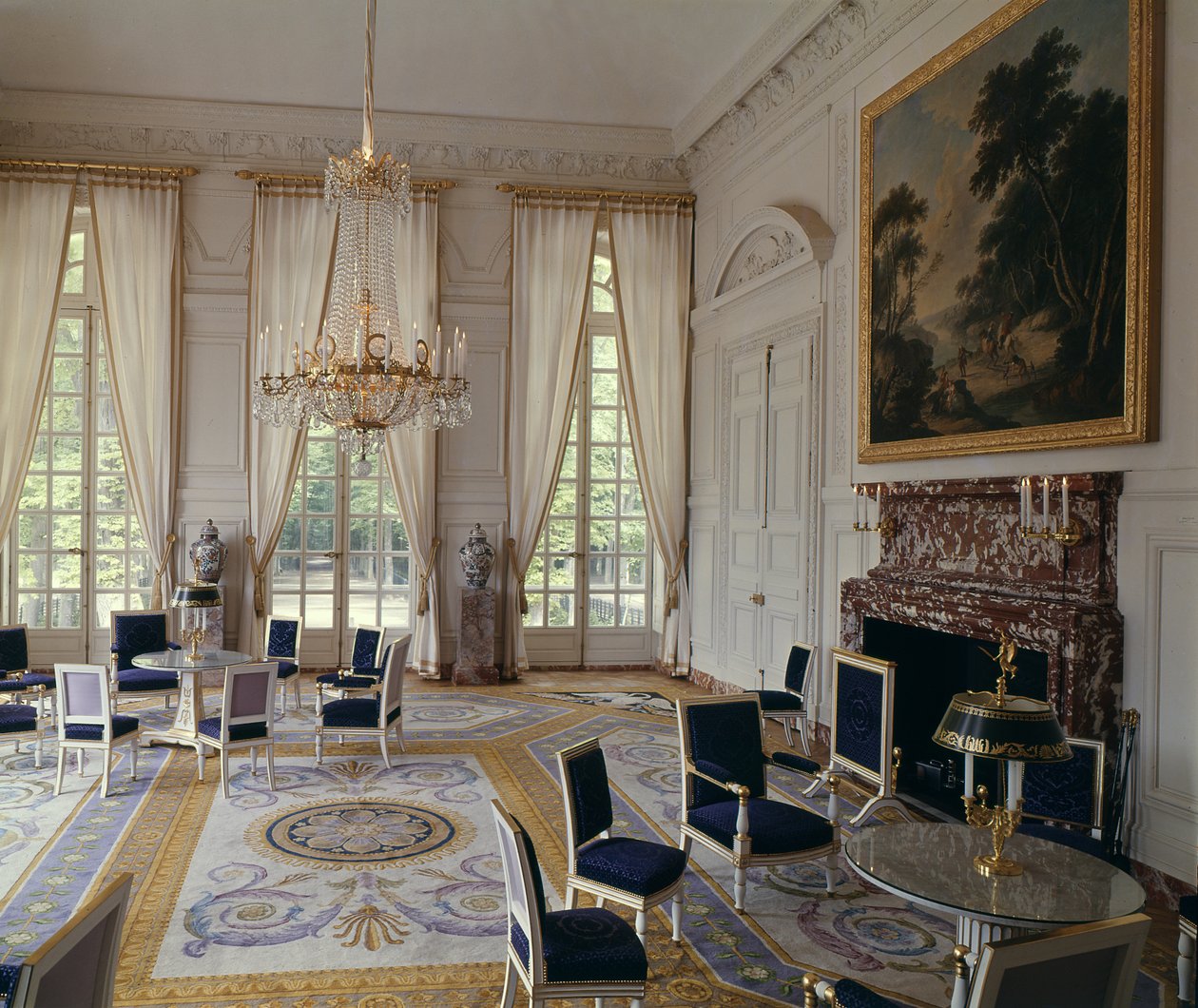 A Nagy Trianon bal szárnyának kertszobája alkotó: French School