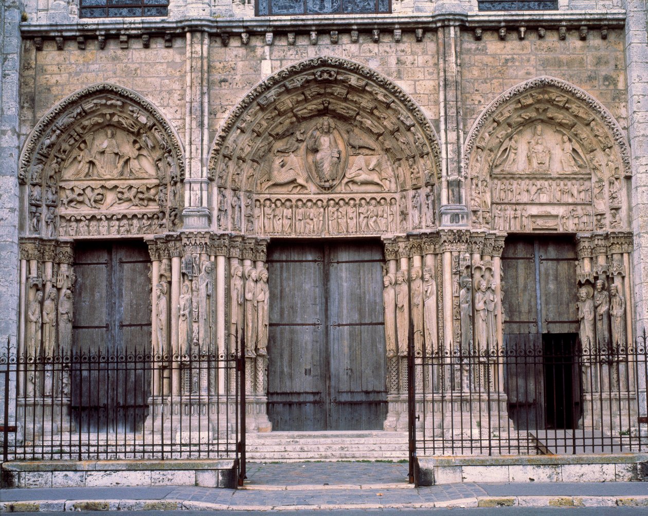 Gótikus építészet: királyi kapu vagy a nyugati homlokzat nagy portálja. Cathedrale Notre-Dame de Chartres (Eure és Loir). alkotó: French School