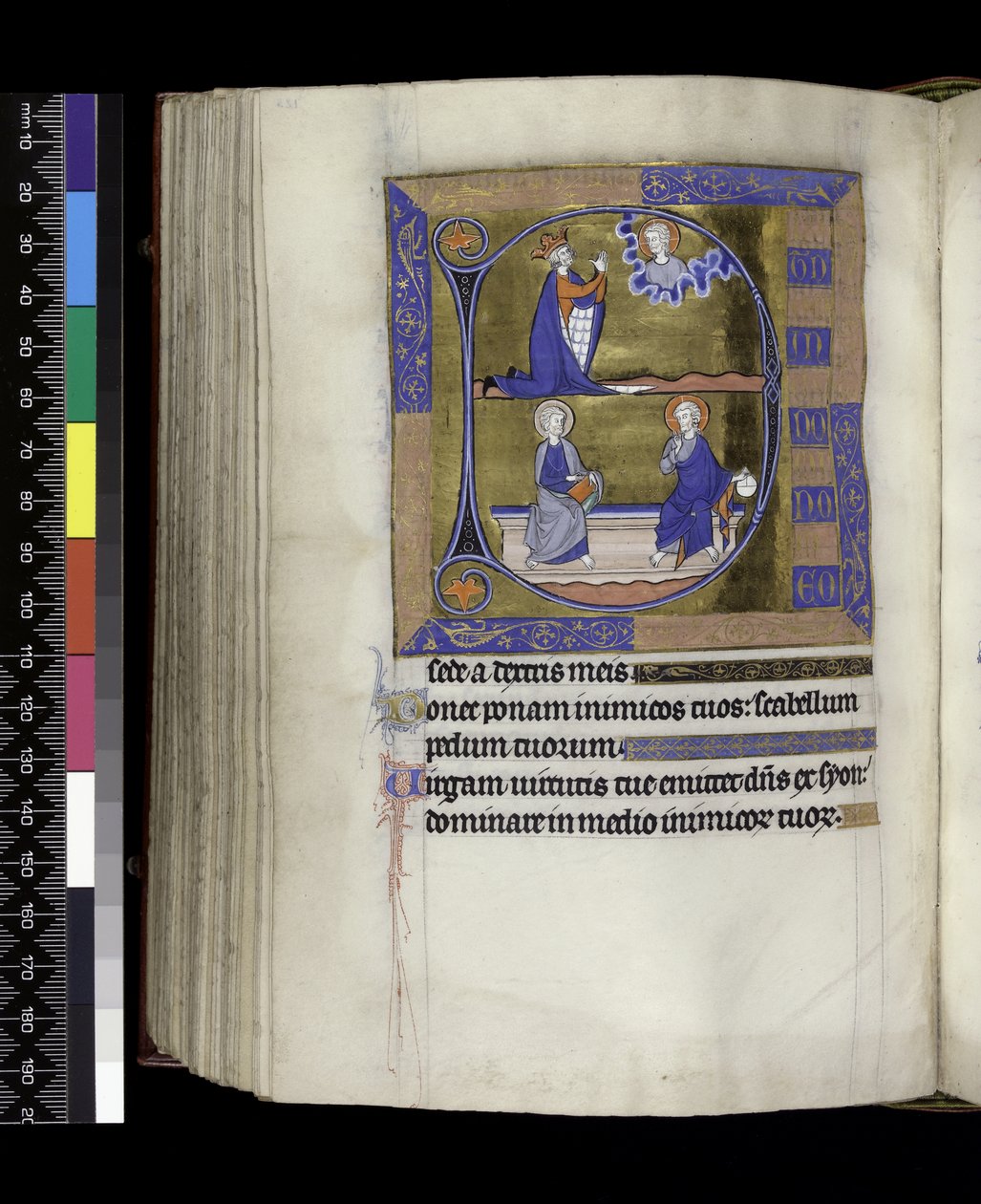 MS 300 f.125v, David Istenhez imádkozik (fent); Isten gömbbel és Krisztus padon ülő könyvvel (lent), a francia Izabella zsoltárából és óráiból, Párizs, 1265-70 körül (toll, tinta és tempera pergamenen) alkotó: French School
