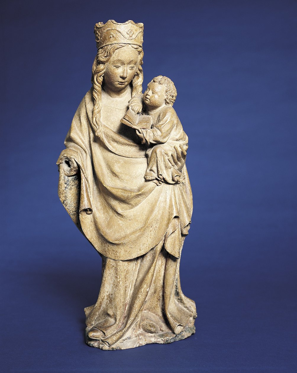 Madonna és gyermek, 15. század első negyede (homokkő arany és polikróm nyomokkal) alkotó: French School