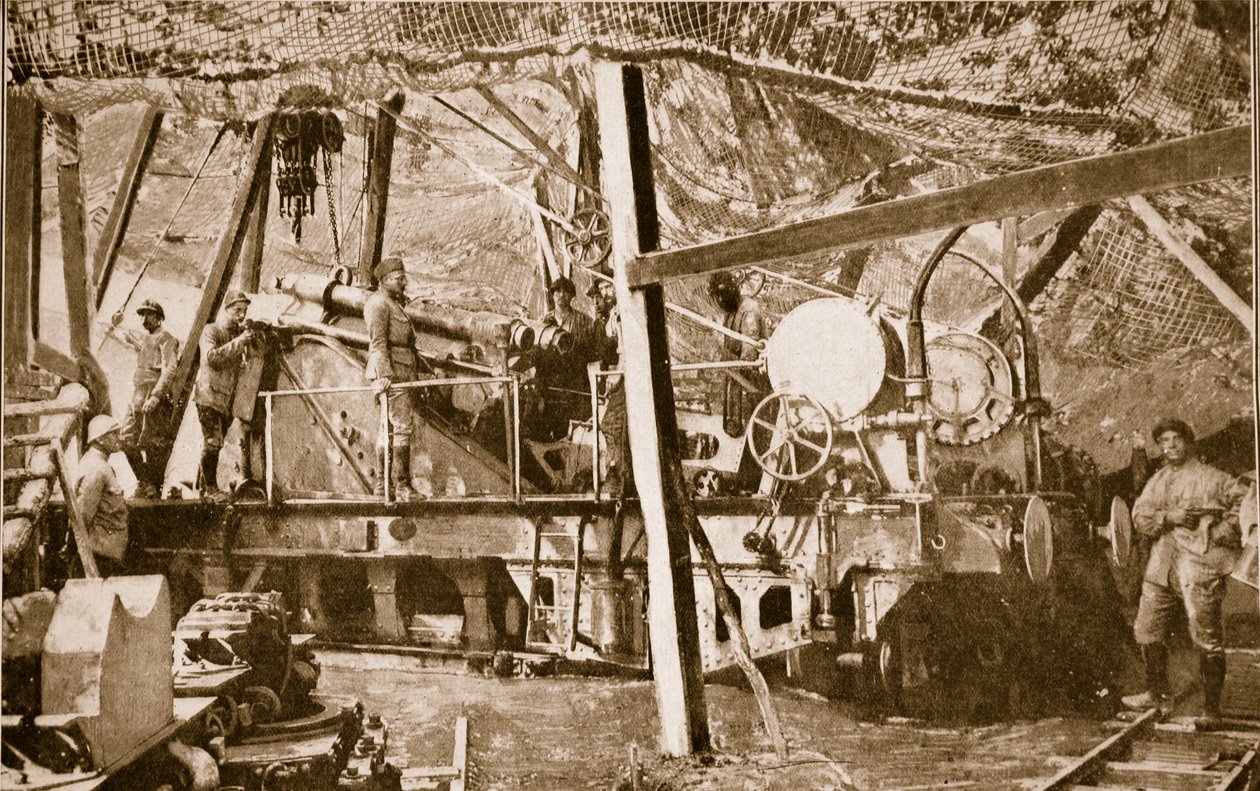 A szövetségesek által használt nehéz ágyúk egyike a Somme-on, 1914-1919-ben. alkotó: French School