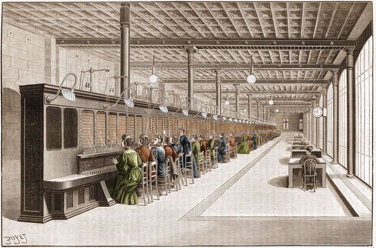 A párizsi rue Gutenbergen található nagy telefonos iroda áttekintése (Central Telephonic-standard Telephonic), amelyet 6000 előfizetés kiszolgálására szerveztek. Metszet 1895-ből. alkotó: French School