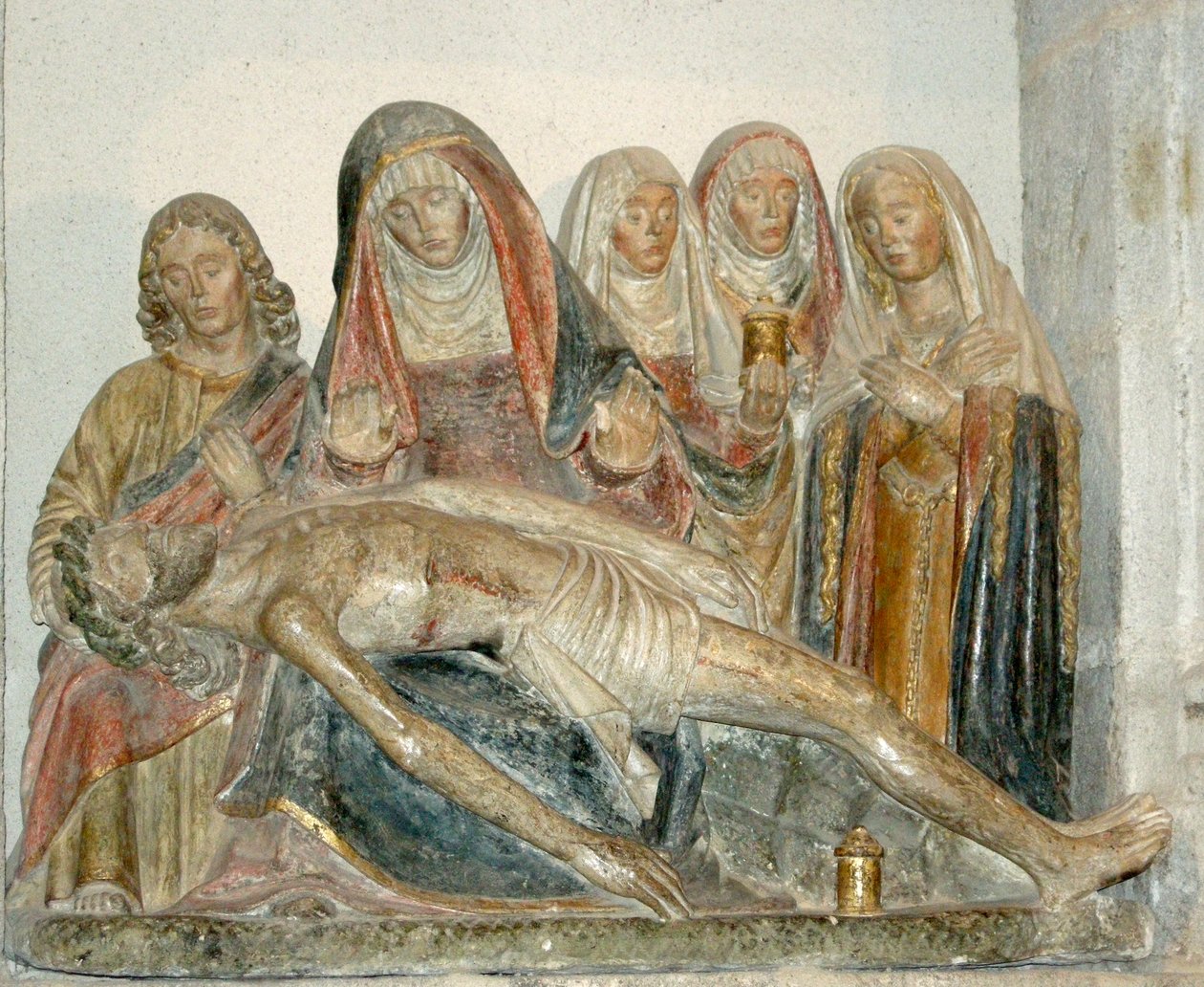 Pieta (festett kő) alkotó: French School
