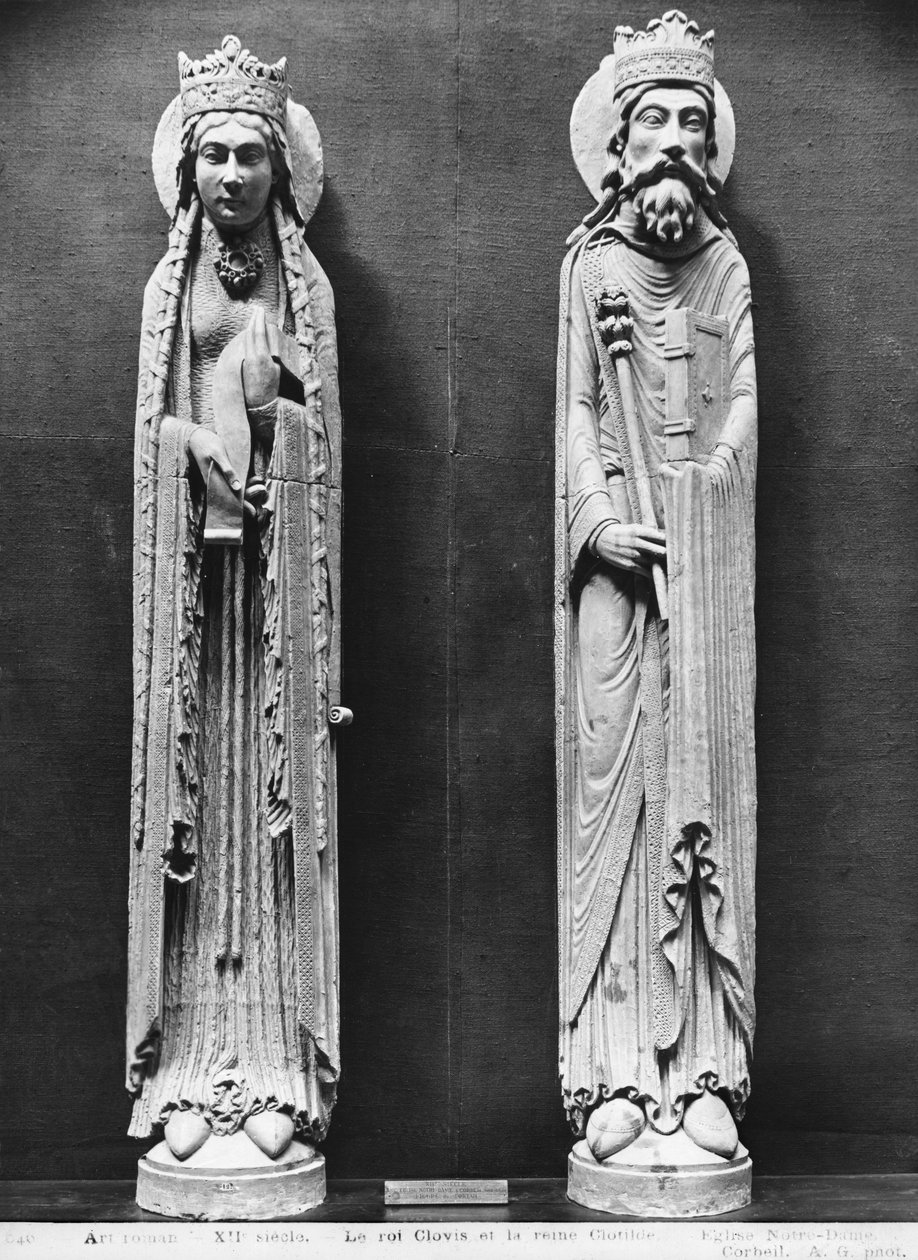 Szent Klotilda és I. Clovis, a Corbeil Notre-Dame templomból (gipszöntvény) (lásd még: 383112, 383113) alkotó: French School