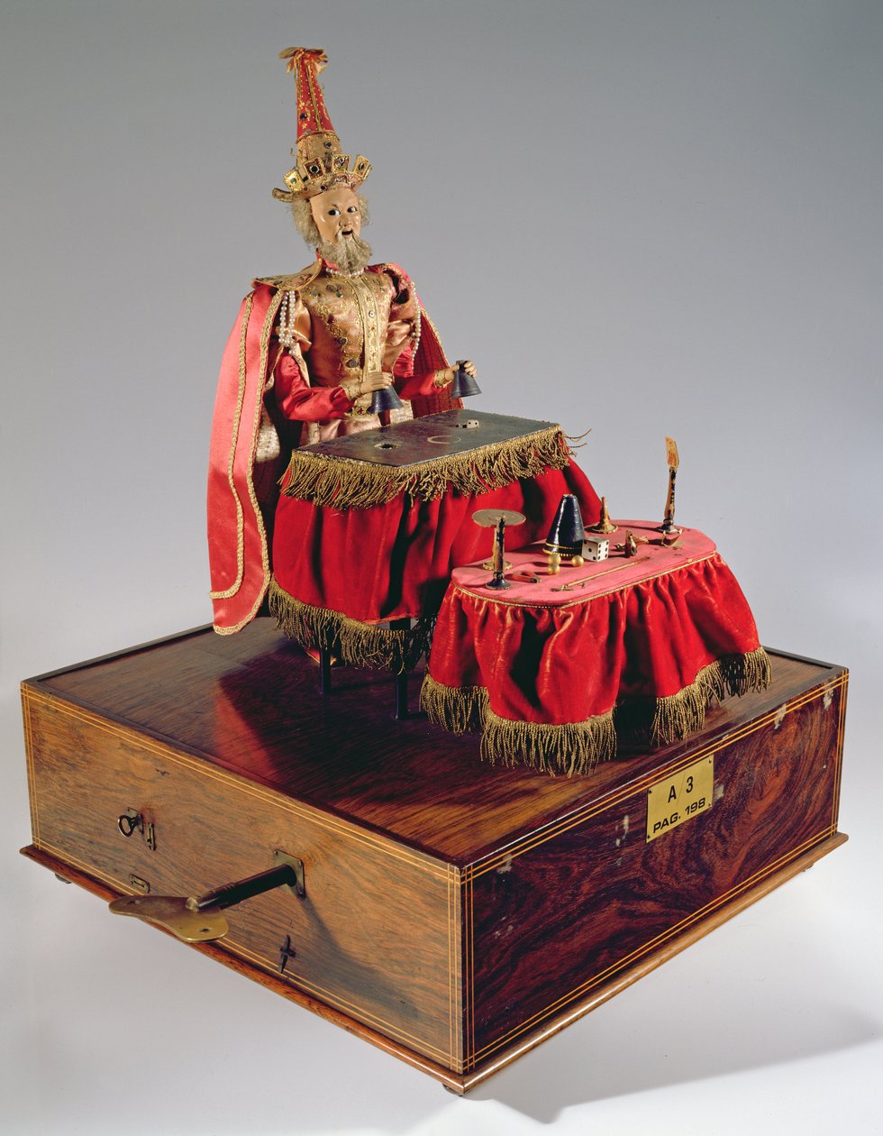 A bűvész vagy illuzionista automata, 1890 alkotó: French School