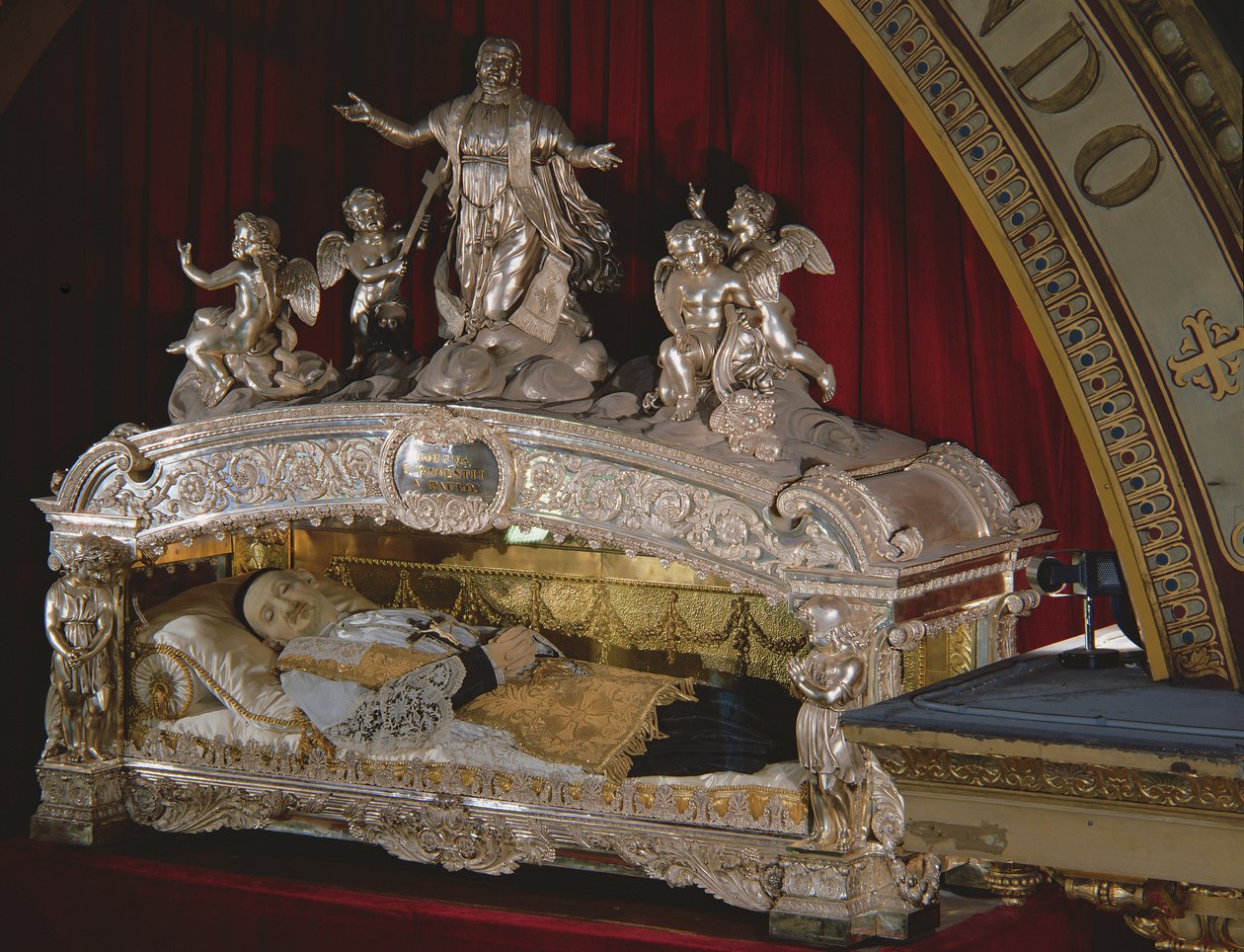 Pál Szent Vince (1581-1660) szentélye 1827 (ezüst) (lásd még: 248113) alkotó: French School