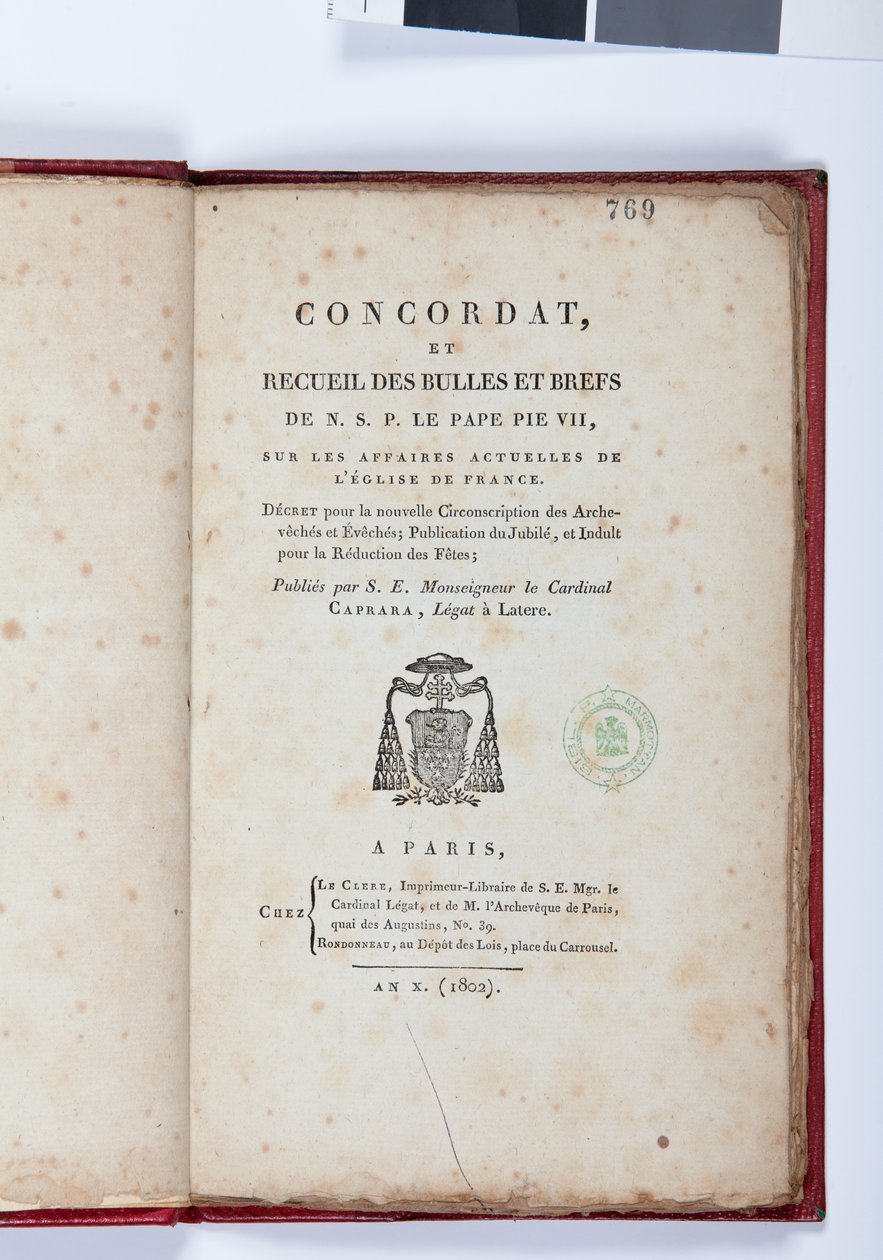 A Concordat et Recueil des Bulles et Briefs de N. S. P. le Pape Pius VII címlapja, Giovanni Battista Caprara, Párizs, Chez Le Clers, 1802 (nyomtatott papír) alkotó: French School