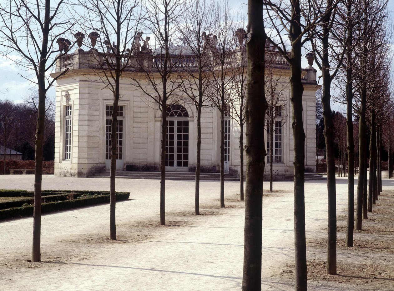 Trianon látványa Versailles-ban az Yvelinesben (78). alkotó: French School