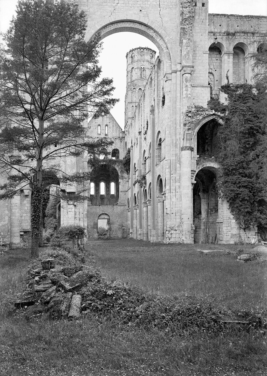 A templombelső látképe, 1052-67 körül alkotó: French School