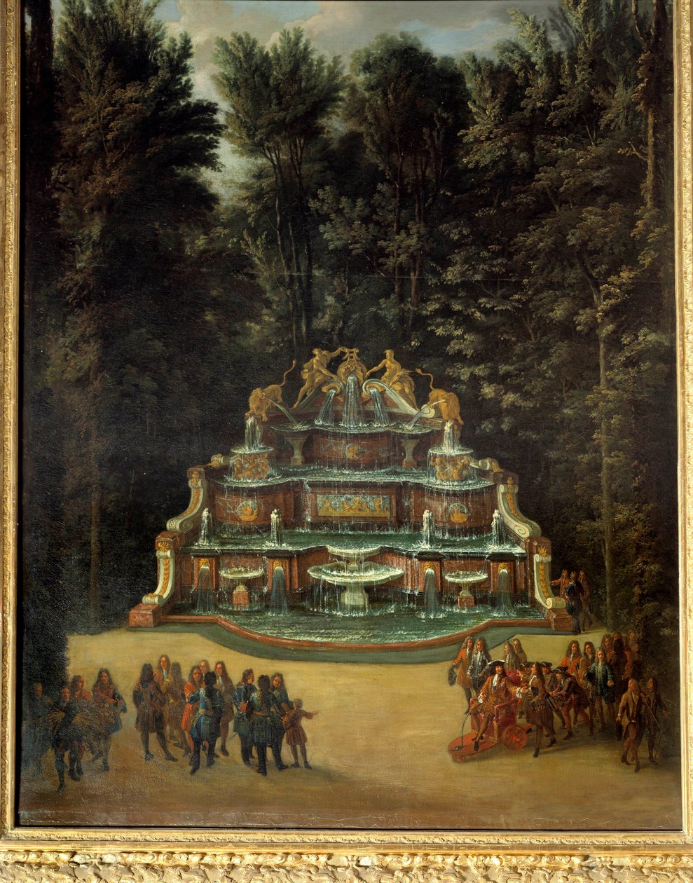 Kilátás a Vízbüfé szökőkútjára a Nagy Trianon kertjében 1713-ban. Az előtérben: XIV. Lajos a Promenade Peinture de Charles Chatelainnél. 18. század. Homályos. 2,96x1,42 m. Versailles, Versailles-i kastélyok és Trianon alkotó: French School