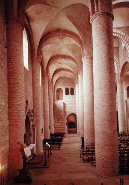 A déli mellékhajó nézete a narthex felé (lásd még 162676) alkotó: French School