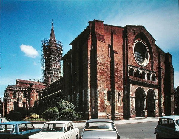 A templom nyugati homlokzatának nézete, 1075-80 körül kezdték el építeni. alkotó: French School