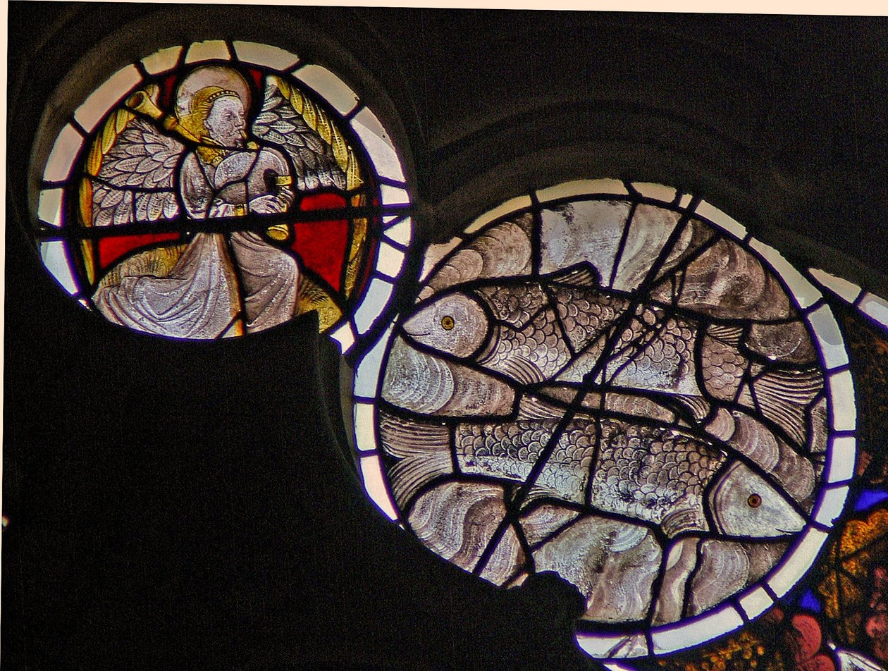 Ablak w114, amely a Halak csillagjegyet ábrázolja alkotó: French School