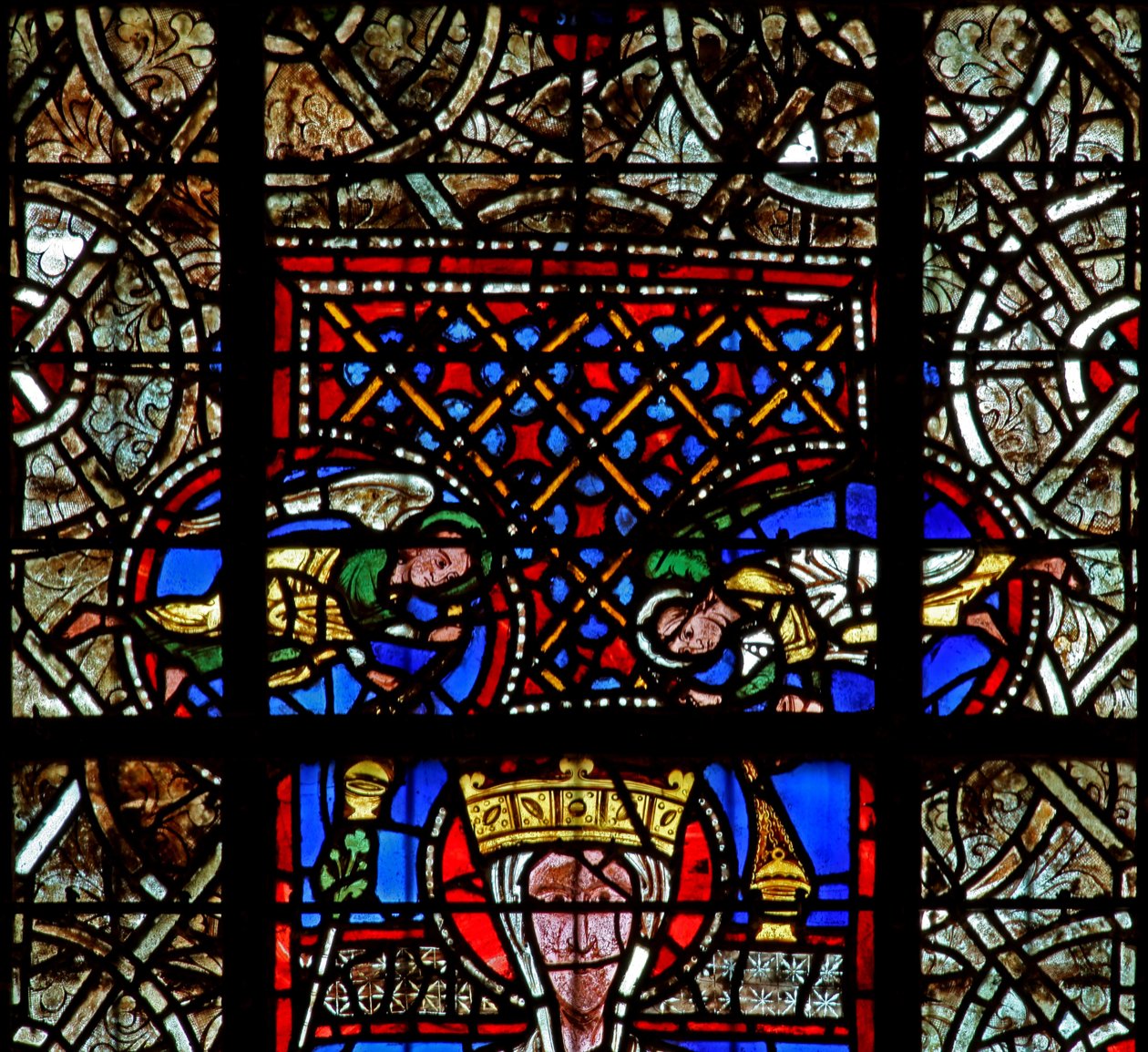 Angyalokat ábrázoló w129-es ablak alkotó: French School