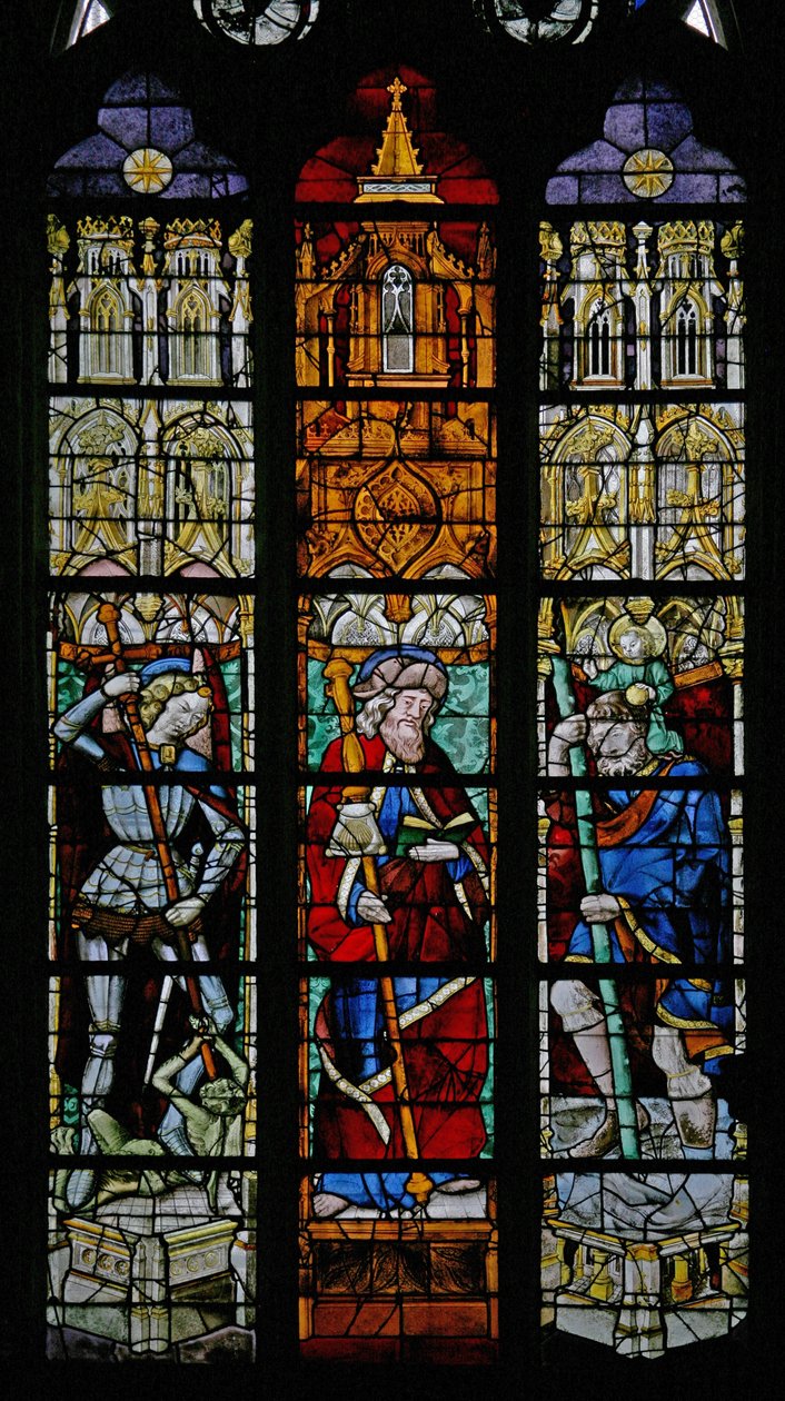 W8 ablak, amely Szent Mihályt, Szent Jakabot és Szent Kristófot ábrázolja alkotó: French School