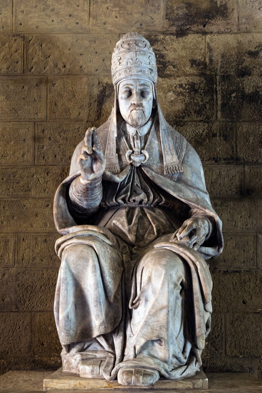 III. Julius pápa szobra, Fulvio Signorini szobrász a Chigi Saracini palotában, Siena, Siena tartomány, Toszkána, Olaszország (fotó) alkotó: Fulvio Signorini