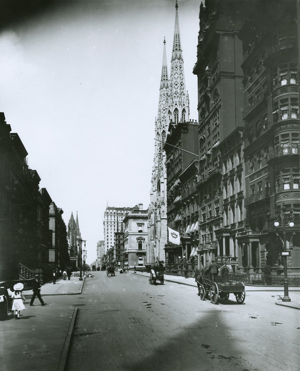 Fifth Avenue, északra nézve a 49. utcáról alkotó: G.P. Hall und Sohn