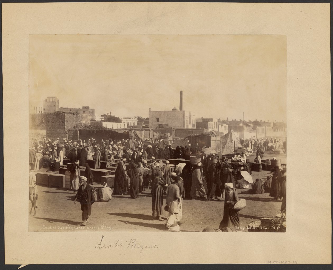 Souk el Sabtieh (Bazar Arabe) alkotó: G. Lekegian