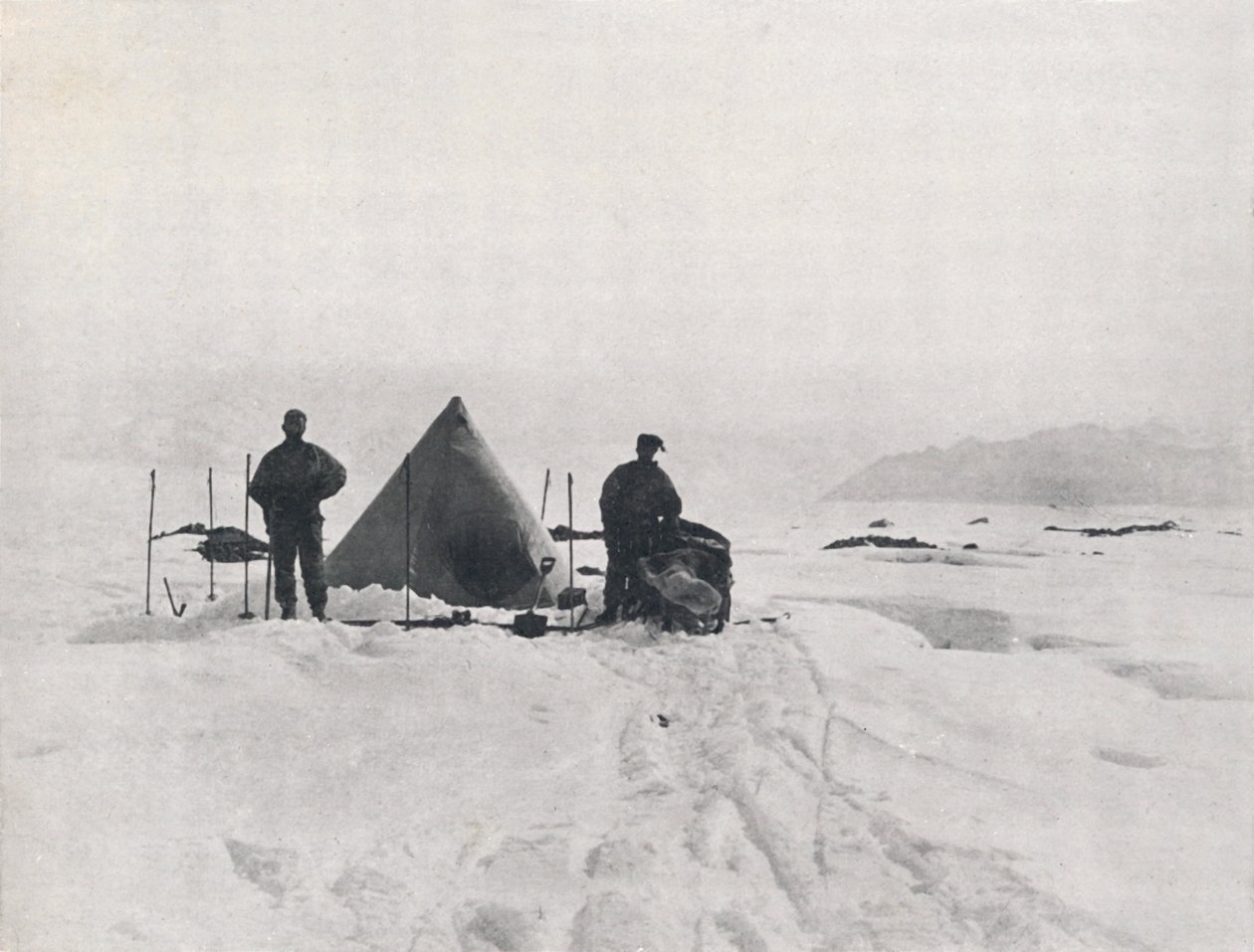 Levicks tábor hasadékok között, 1912, 1913 alkotó: G. Murray Levick