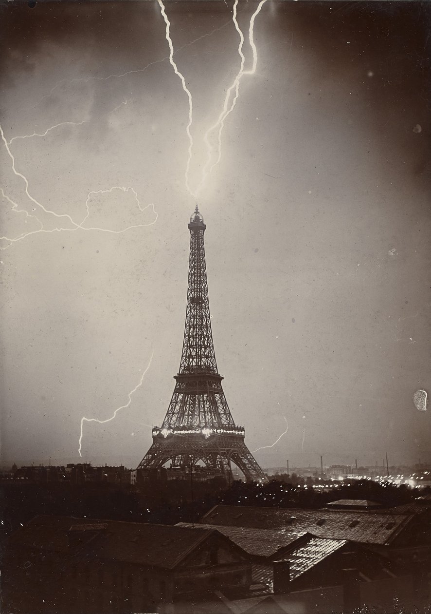 Az Eiffel-torony villámcsapása, 1902 (zselatin ezüst nyomat) alkotó: Gabriel Loppe