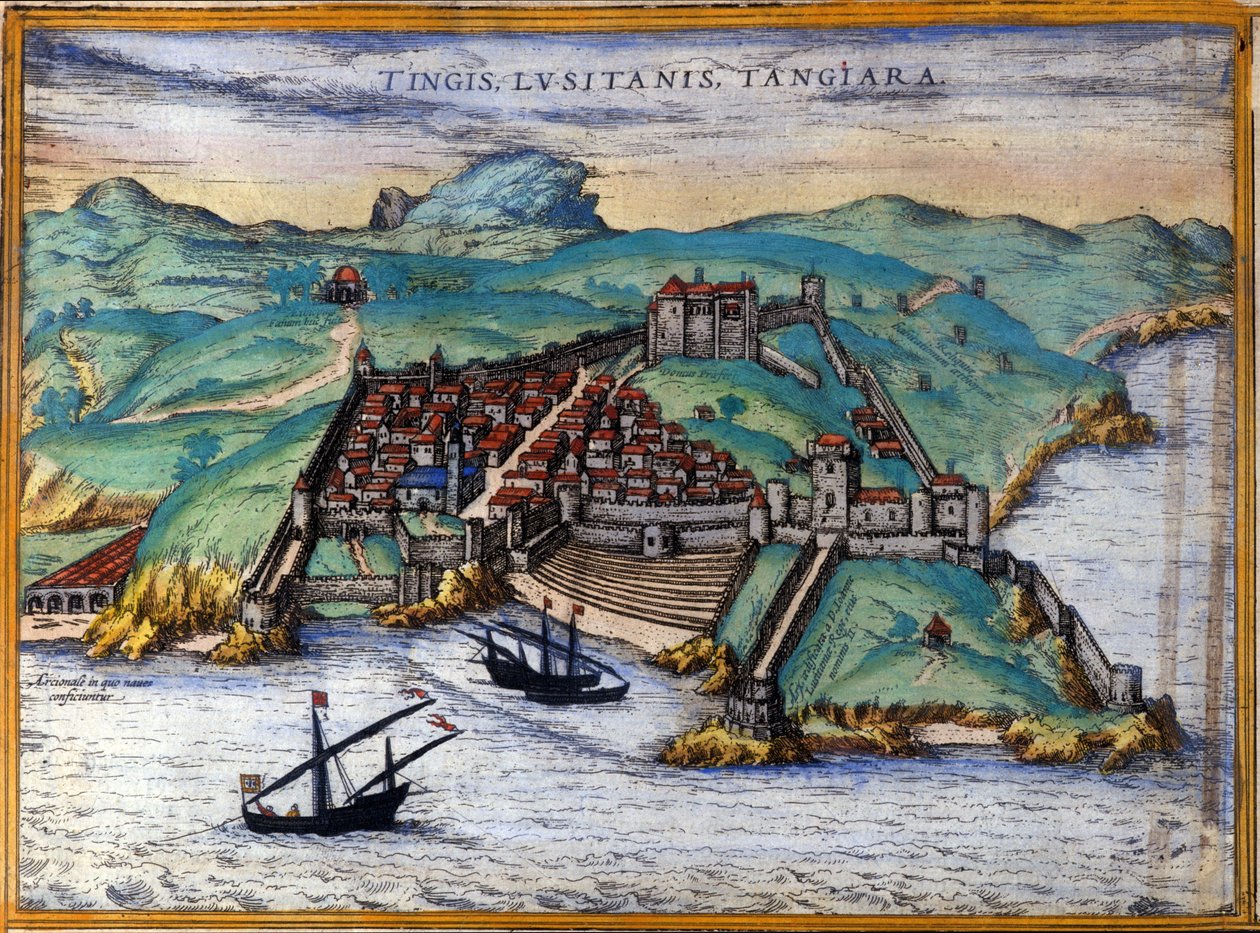 Kilátás a megerősített Tanger városra és a tengerpartra, Marokkó. Három hajó horgonyzik a part közelében. Georgius Braun és Franz Hohenberg „Ciuitates orbis terrarum Liber primus” című könyvében, Köln 1582. alkotó: Georg Braun and Hogenberg Franz
