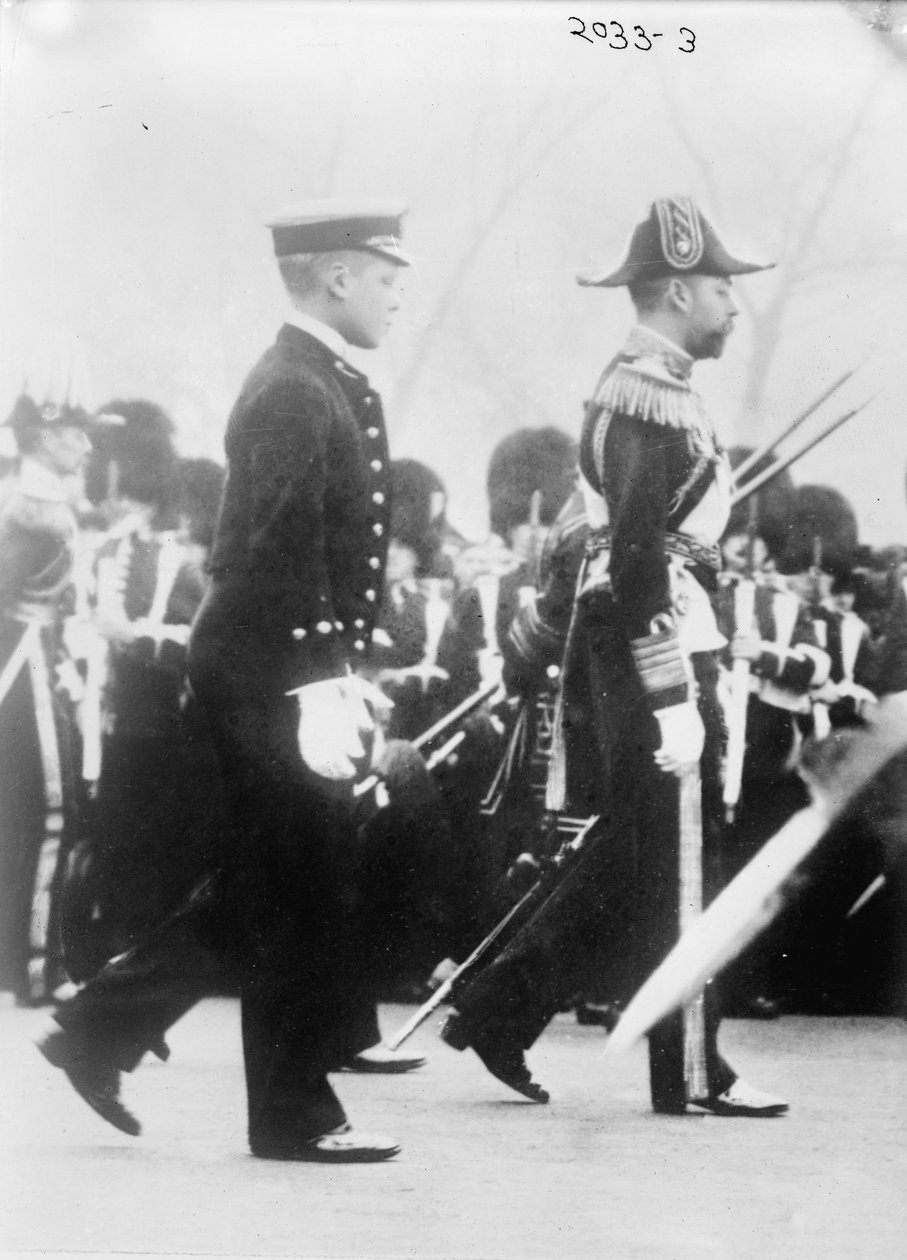V. György király a cornwalli herceggel VII. Edward király temetési menetében, 1910 alkotó: George Grantham Bain