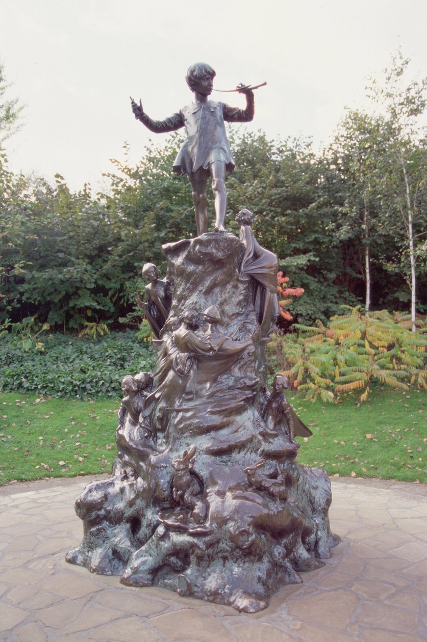 Pán Péter, 1912 (bronz) alkotó: George James Frampton