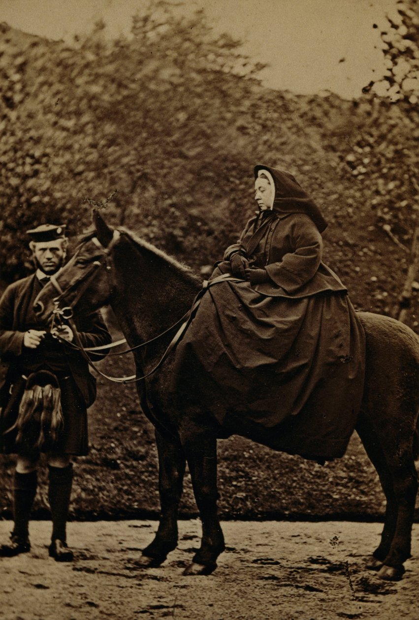 Viktória királynő a Fyvie -n John Brownnal a Balmoralban alkotó: George Washington Wilson