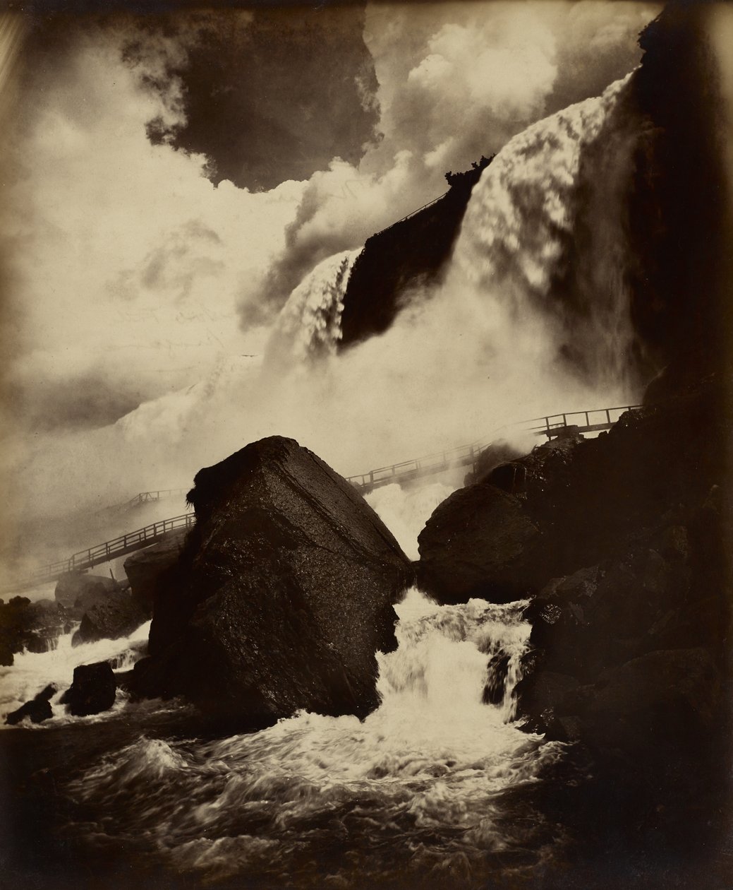 A szelek barlangja, Niagara-vízesés, 1890 körül (albumén ezüst nyomat üvegnegatívról) alkotó: George Barker