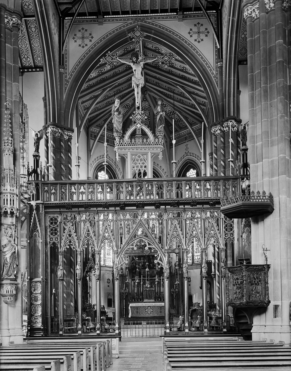 Szent Csád római katolikus katedrálisa, Birmingham, West Midlands, 1940-1960-as évek. alkotó: George Bernard Mason