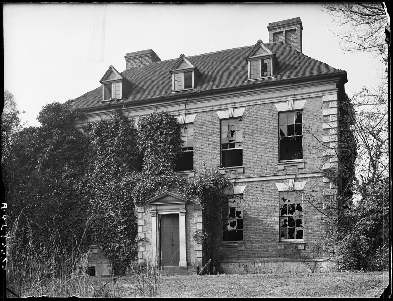 The Rookery, Lichfield Road, Sutton Coldfield, Birmingham, 1942 tavasz. alkotó: George Bernard Mason