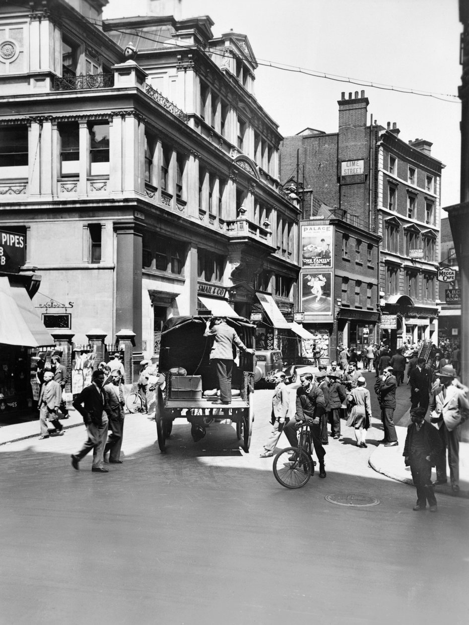 A Leadenhall Street nyugatra nézve, London City, 1933 előtt alkotó: George Davison Reid