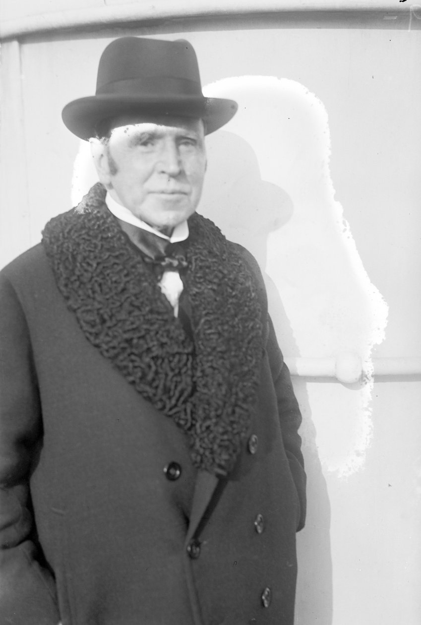 Sir John Lavery, 1930-as évek alkotó: George Grantham Bain
