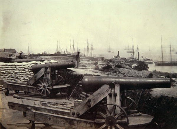 Lázadó erődítmények és fegyverek Yorktownban alkotó: George H. Houghton