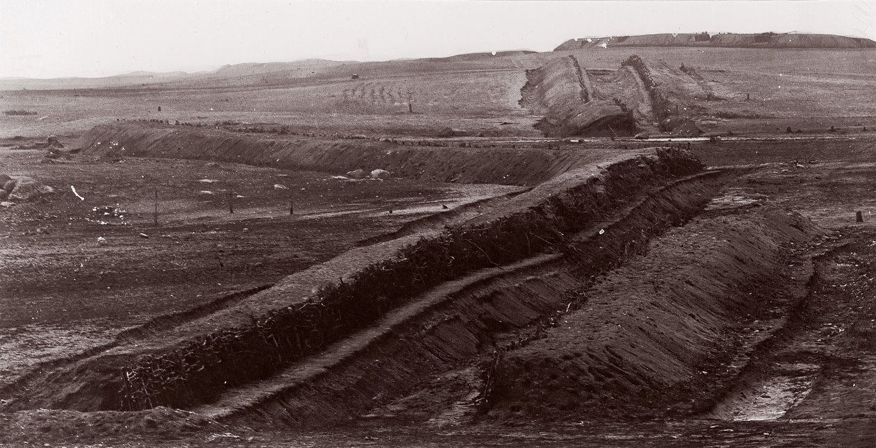 Konföderációs Földművek, Centreville, Virginia, 1862. alkotó: George N. Barnard