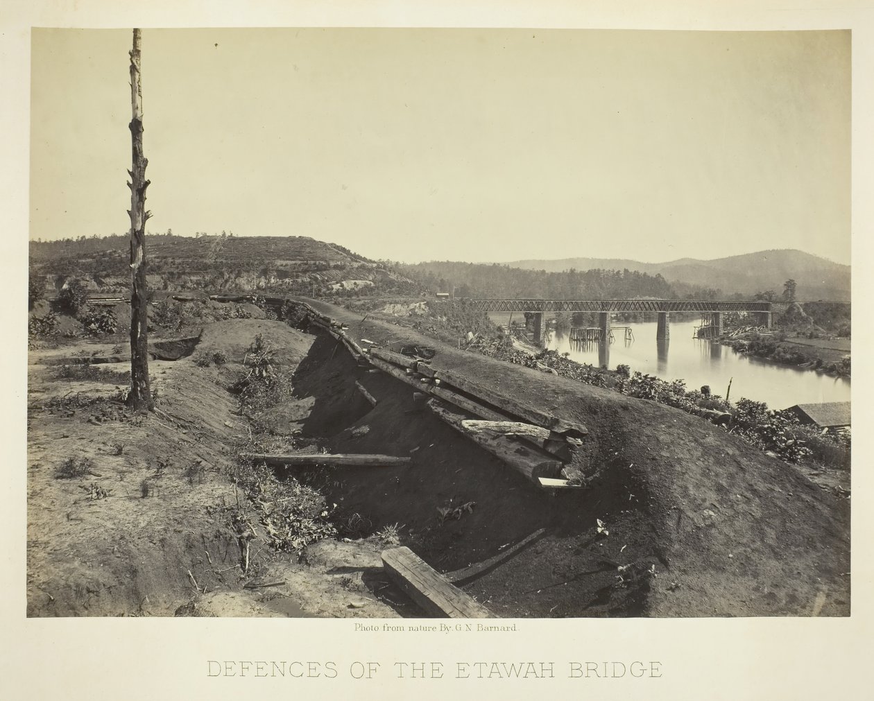 Az Etawah-híd védelme, 1866. alkotó: George N. Barnard
