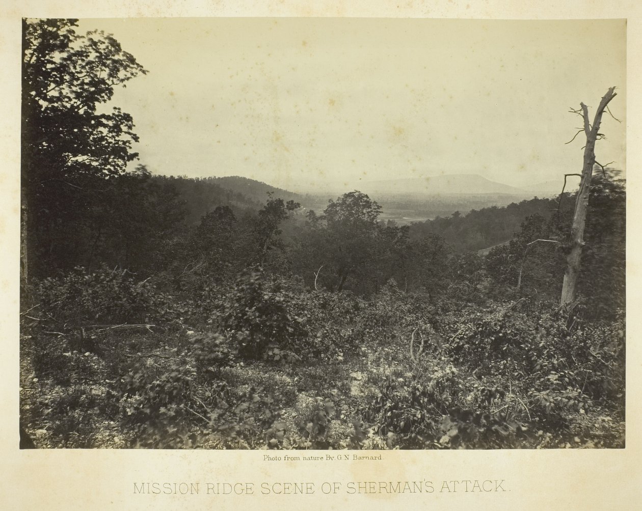 Mission Ridge Sherman támadásának színhelye alkotó: George N. Barnard