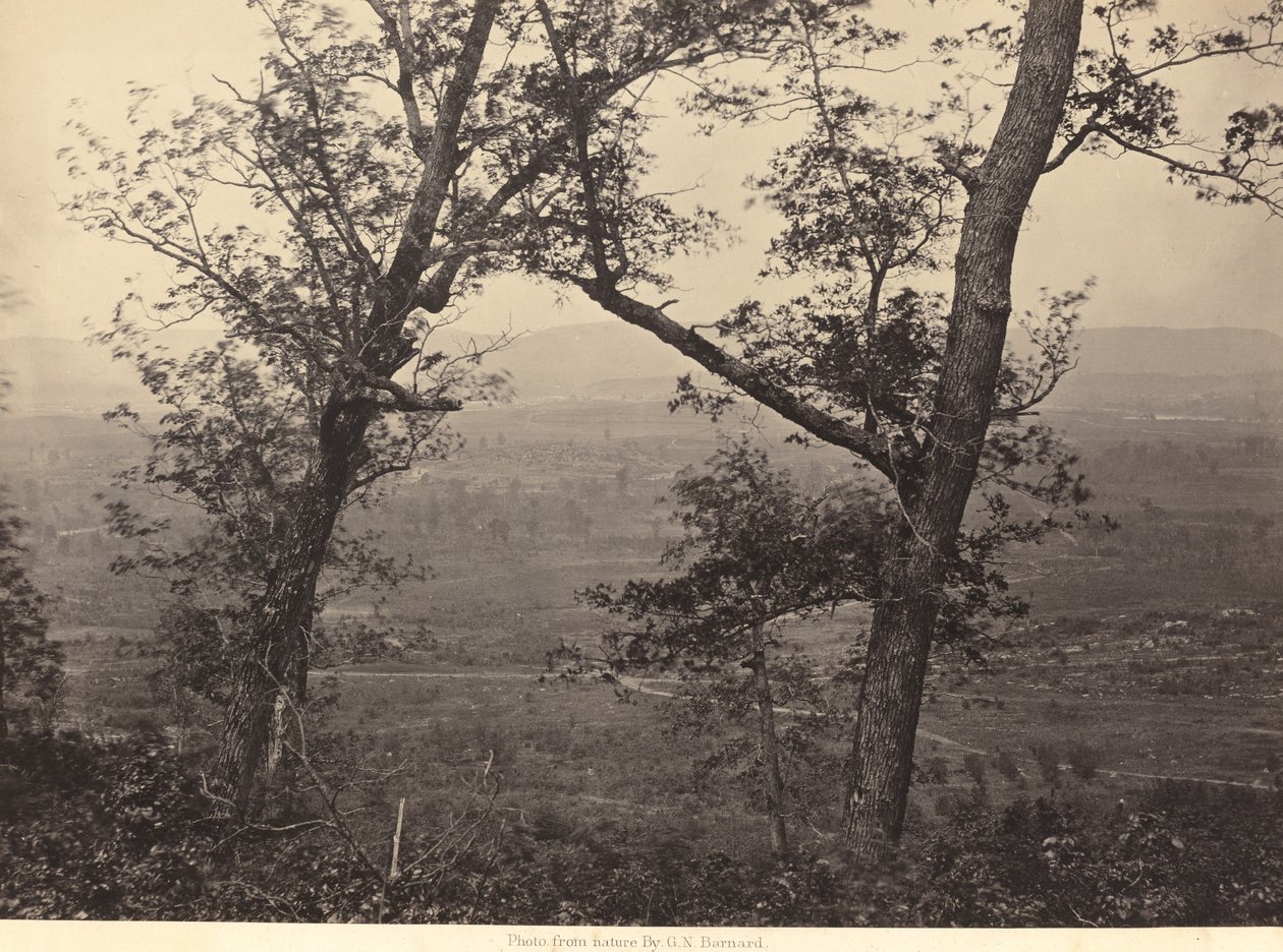 Orchard Knob a Mission Ridge-től alkotó: George N. Barnard