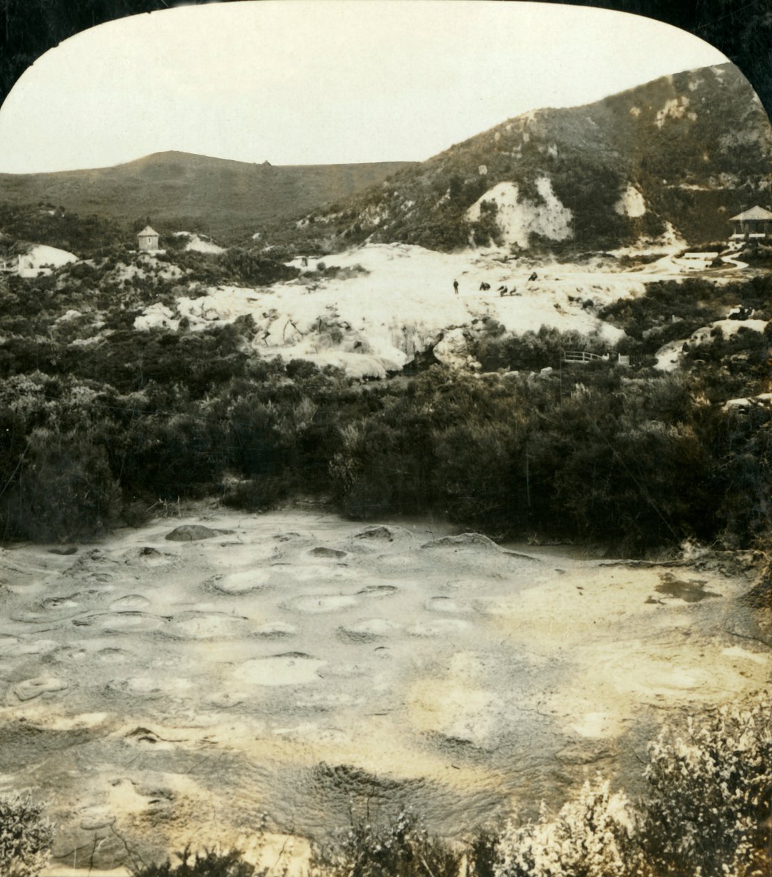 The Porridge Pot, Whaka, Rotorua, Új-Zéland, 1909. alkotó: George Rose