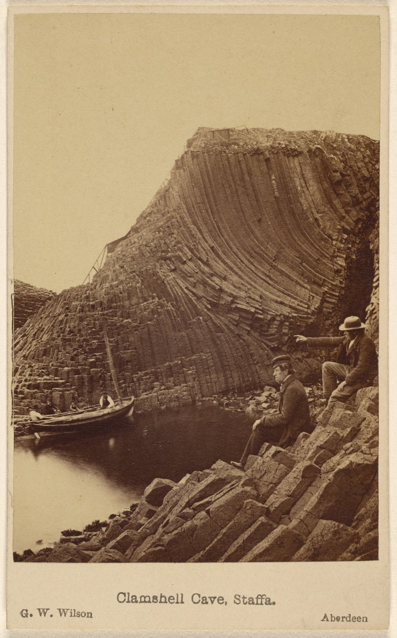 Clamshell-barlang, Staffa alkotó: George Washington Wilson