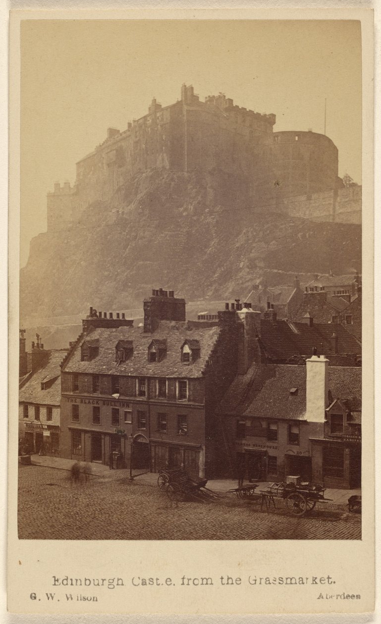 Az edinburghi vár a Grassmarketről alkotó: George Washington Wilson