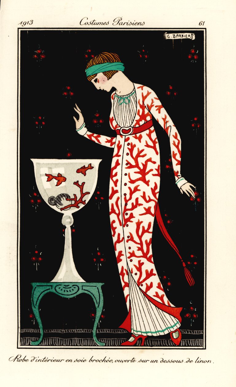 Nő korallmintás selyem háziköntösben, vászon alsószoknyán. Akvárium korallokkal és aranyhalakkal. Robe d’interieur en soie brochee, ouverte sur un dessous de linon. Kézzel színezett pochoir (stencil) rézkarc George Barbier tommasói illusztrációja nyomán alkotó: Georges Barbier