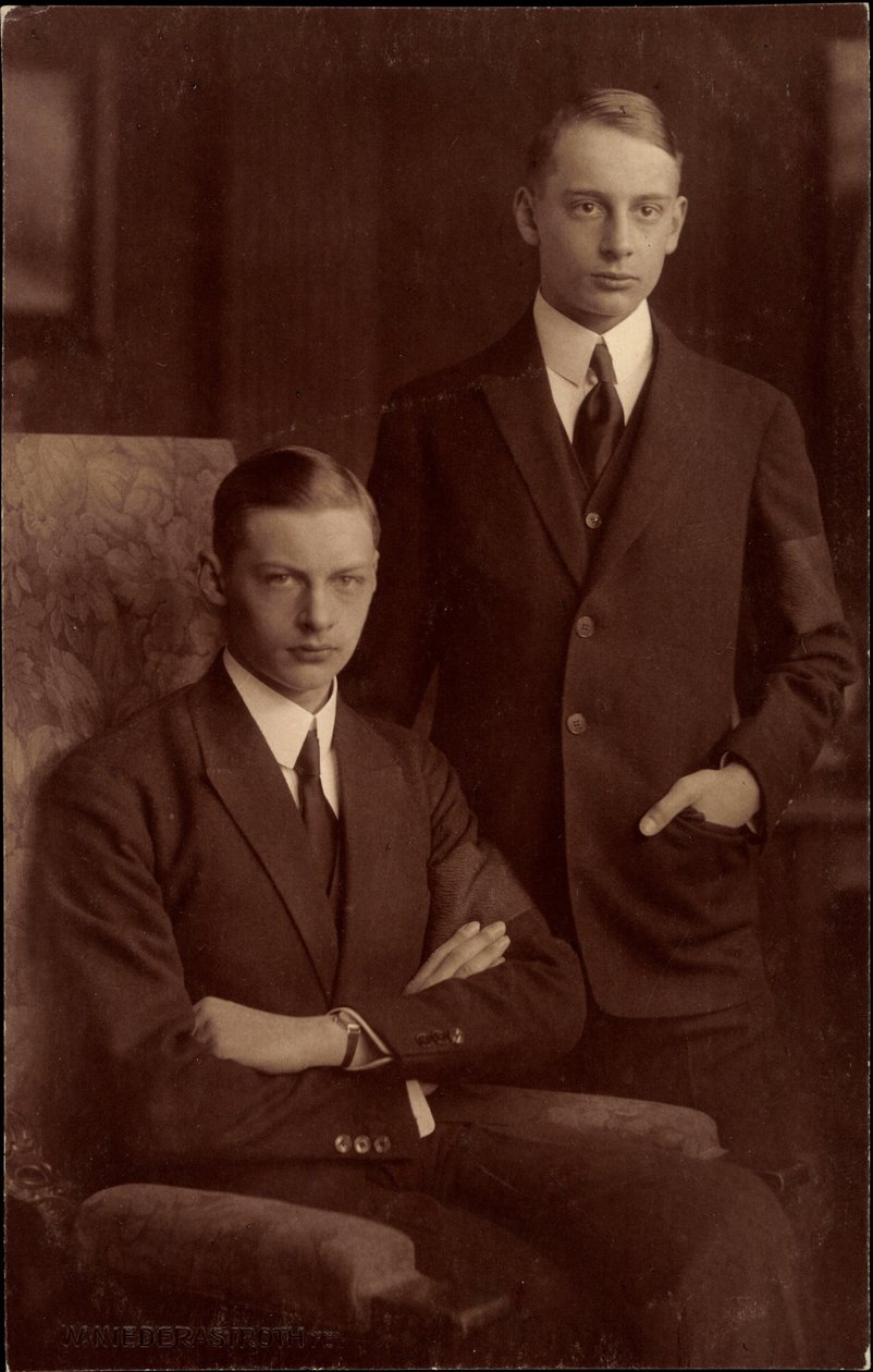 Fénykép Adel Hohenzollern, Prince of Preussia, Joachim alkotó: German Photographer