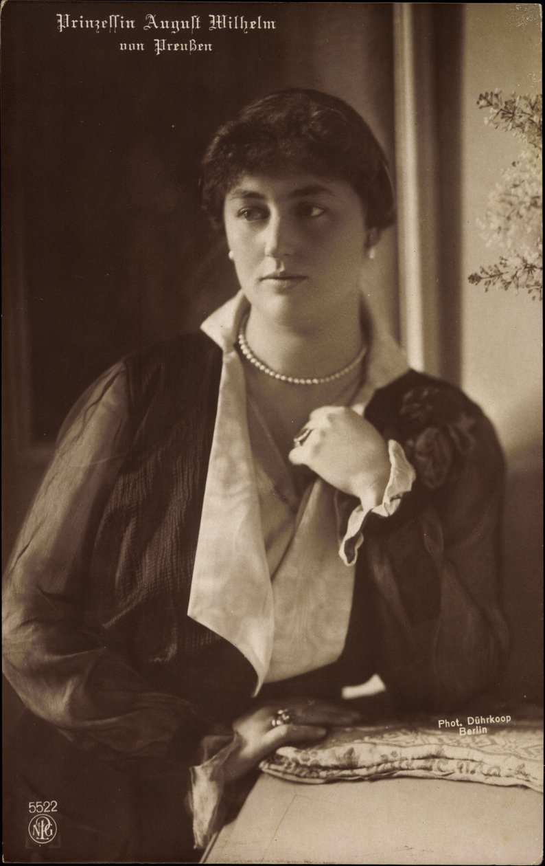 Auguszt Vilmos porosz hercegnő, NPG 5522 alkotó: German Photographer