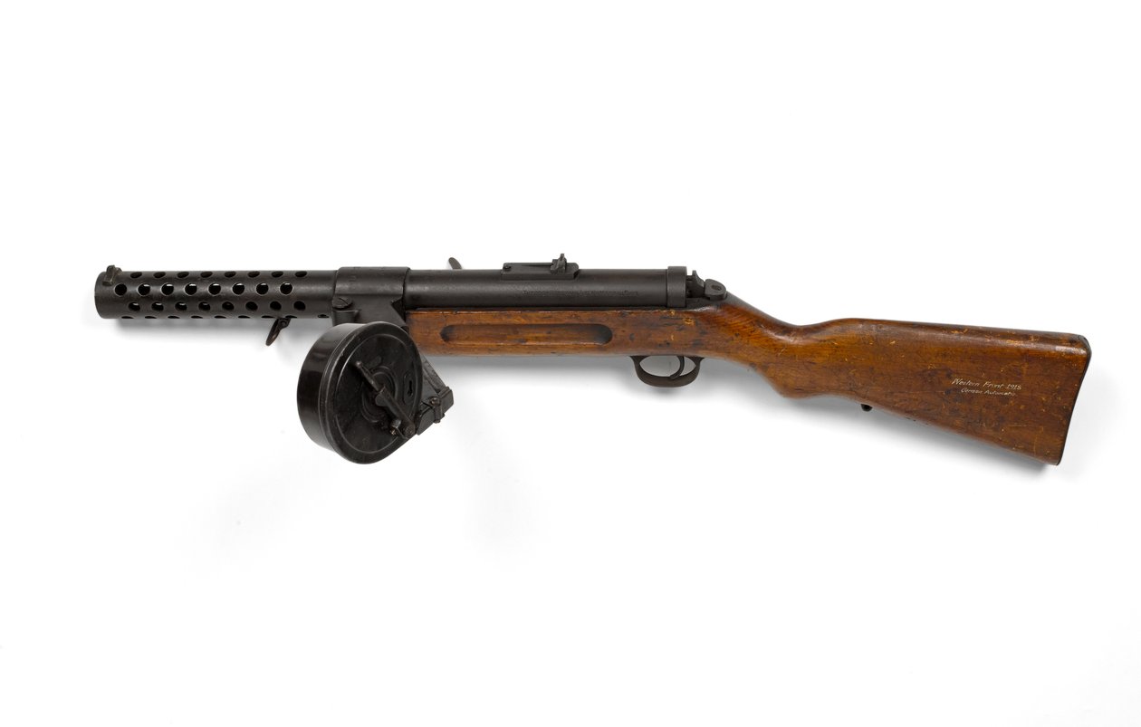 Bergmann 9 mm-es MP18-1 géppisztoly alkotó: German School