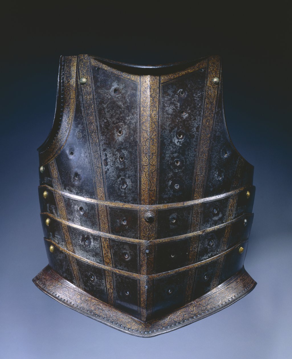 Melltábla huszár cuirass-ból, 1580 körül (maratott és aranyozott acél) alkotó: German School