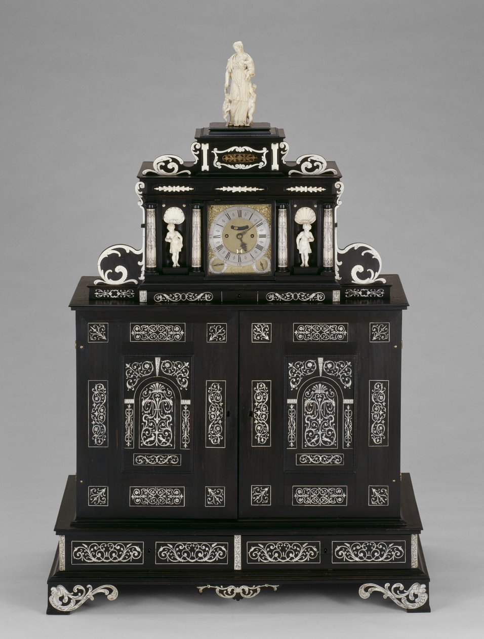 Szekrény, 1660 körül (ébenfa, elefántcsont, különféle fák, sárgaréz és vas eszközök) alkotó: German School