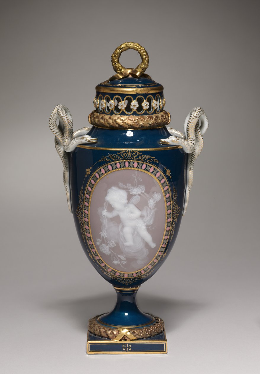 Fedett váza, a Meisseni Porcelángyár, Németország, 1881 alkotó: German School