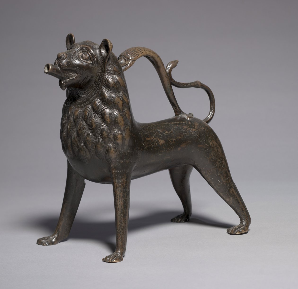 Oroszlán Aquamanile, 1200-50 alkotó: German School